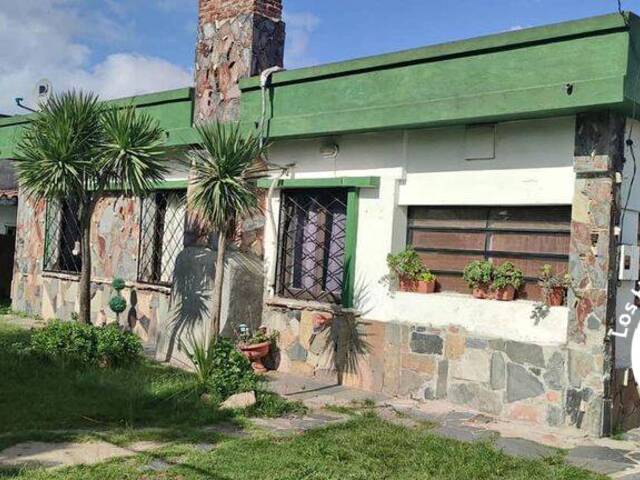 #18 - Casa para Venta en Ciudad de la Costa - UY-CA - 1