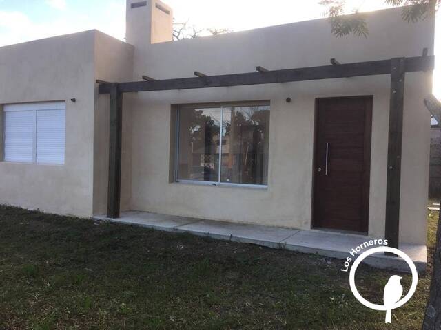 #23 - Casa para Venta en Ciudad de la Costa - UY-CA - 1