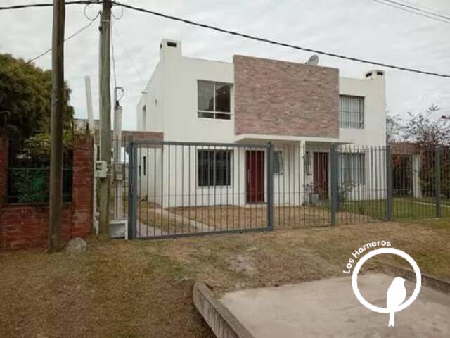 #49 - Casa para Venta en Ciudad de la Costa - UY-CA - 1